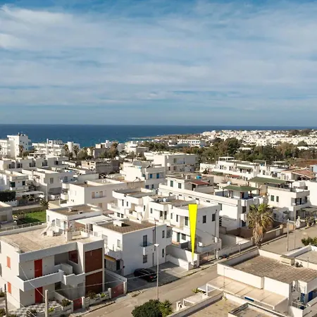 Apartment Climatizzato Con Patio Esterno Privato A 150 M Dal Mare
