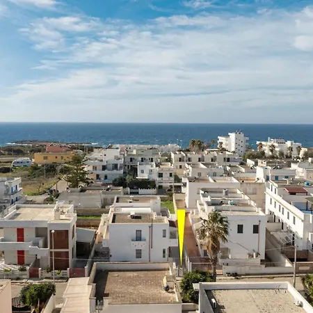 Apartment Climatizzato Con Patio Esterno Privato A 150 M Dal Mare *